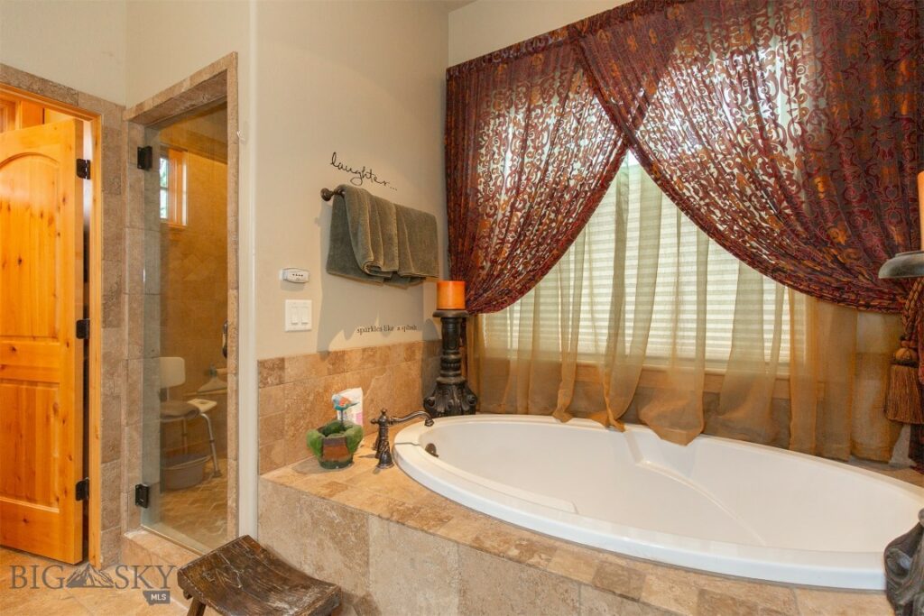 425 Peace Pipe Drive, Bozeman MT 59715