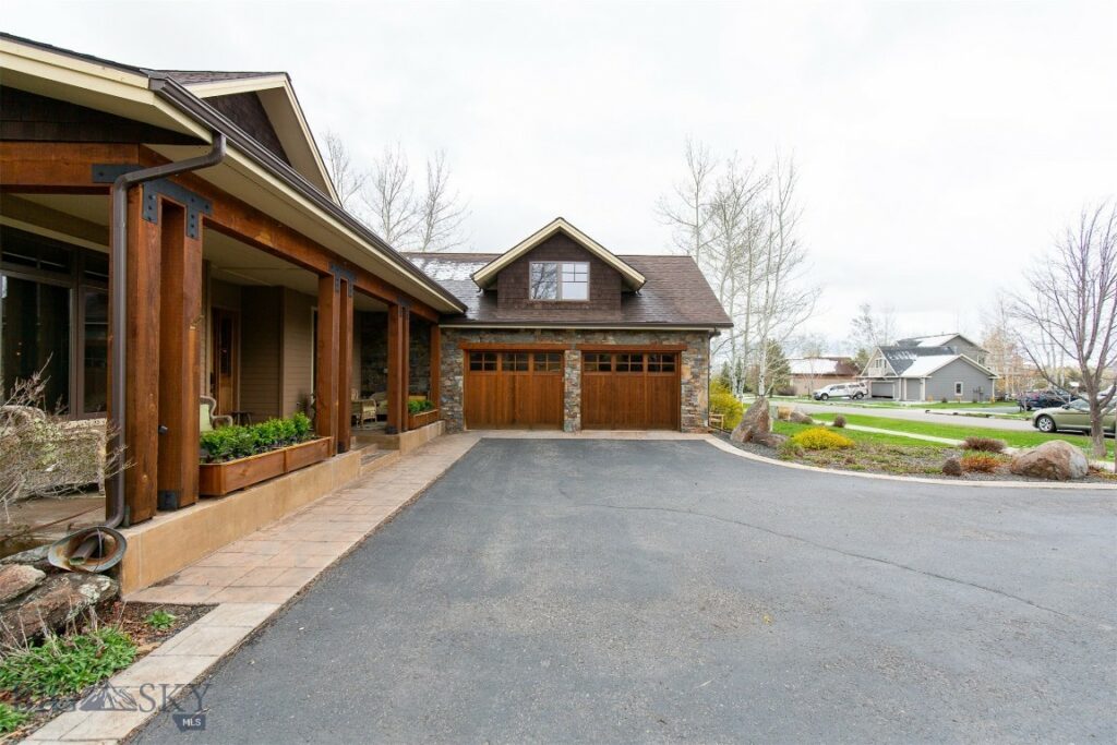 425 Peace Pipe Drive, Bozeman MT 59715