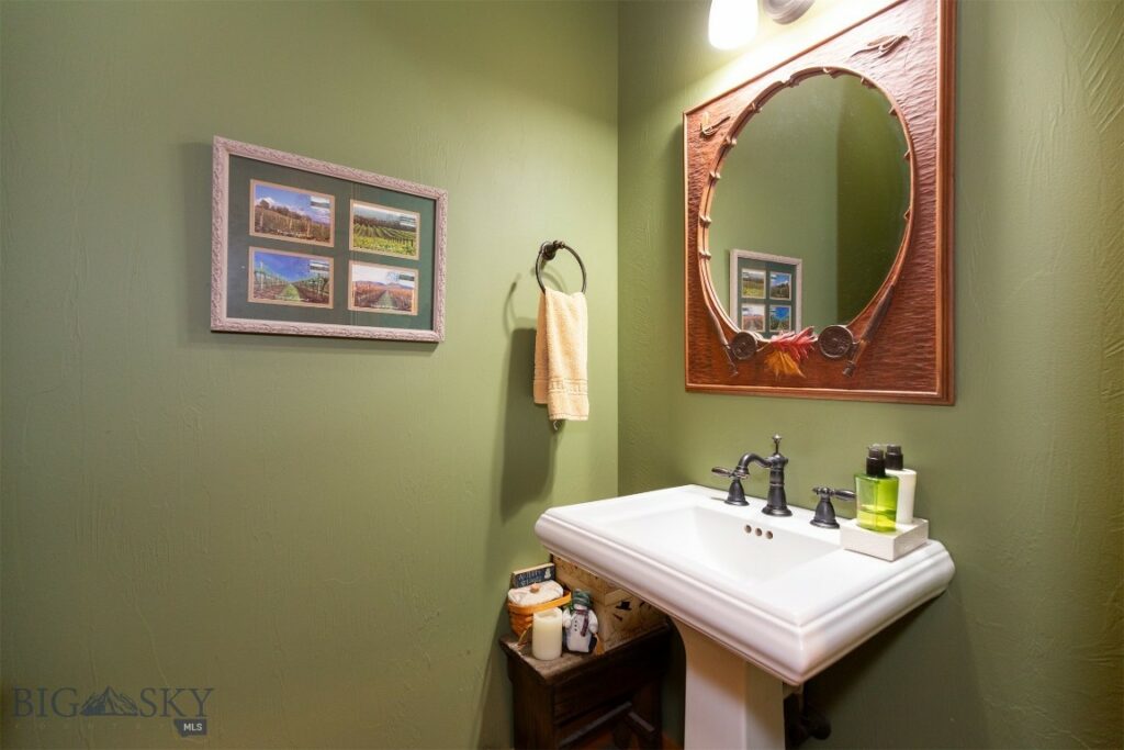 425 Peace Pipe Drive, Bozeman MT 59715