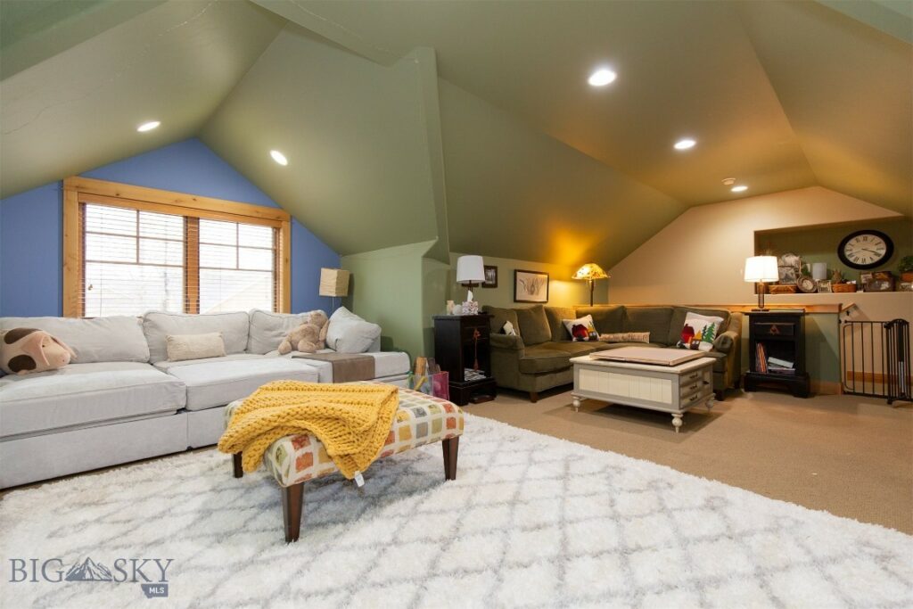 425 Peace Pipe Drive, Bozeman MT 59715
