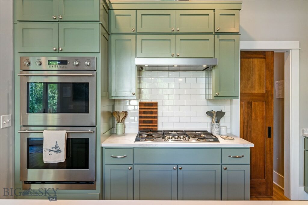 425 S Yellowstone Street, Livingston MT 59047