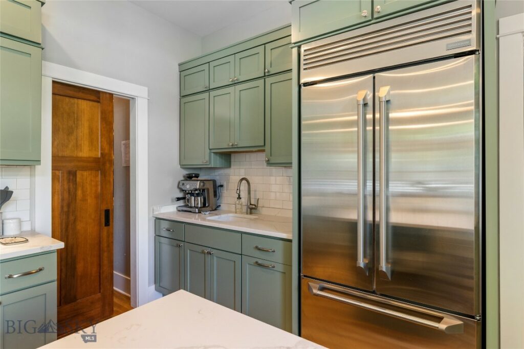 425 S Yellowstone Street, Livingston MT 59047