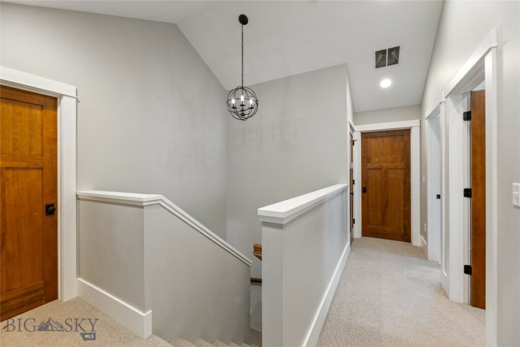 425 S Yellowstone Street, Livingston MT 59047