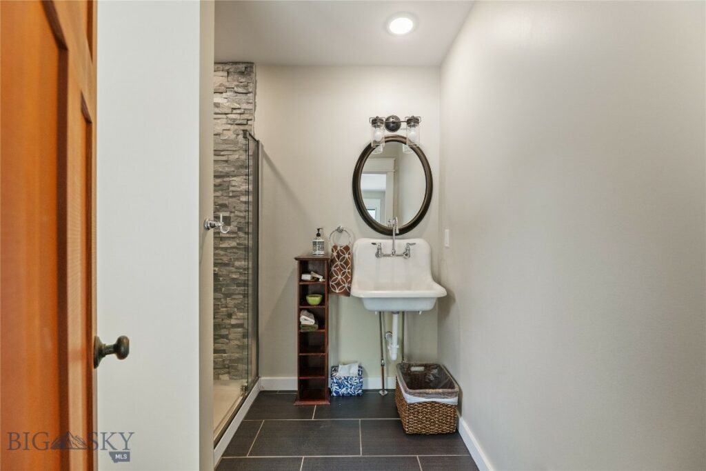 425 S Yellowstone Street, Livingston MT 59047