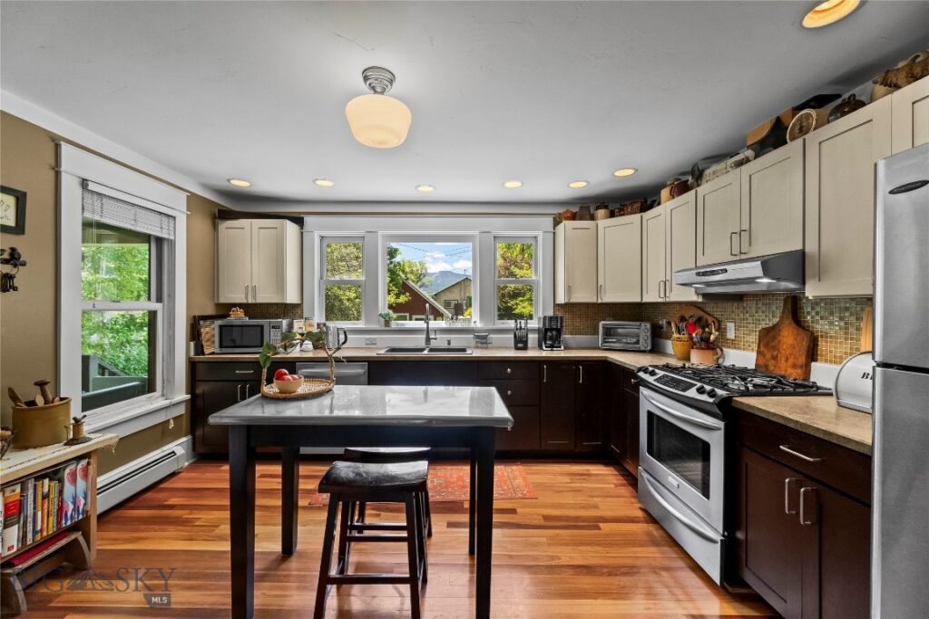 425 N B Street, Livingston MT 59047