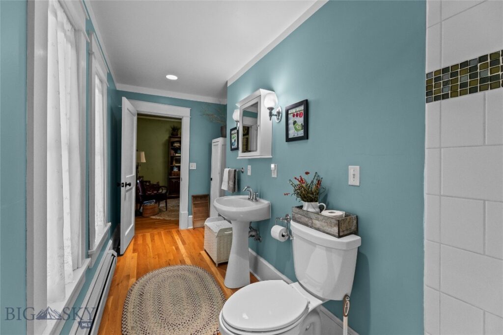 425 N B Street, Livingston MT 59047