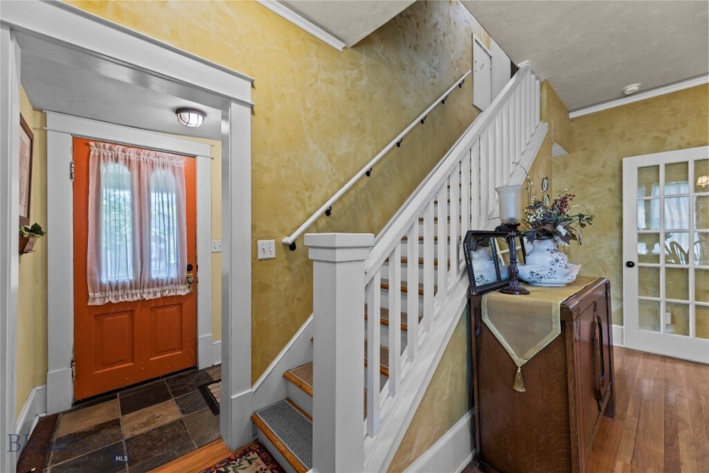 425 N B Street, Livingston MT 59047