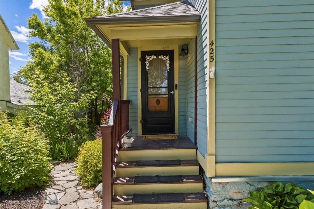 425 N B Street, Livingston MT 59047