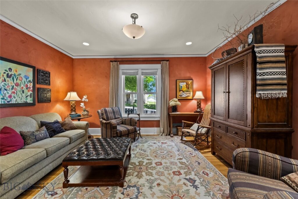 425 N B Street, Livingston MT 59047