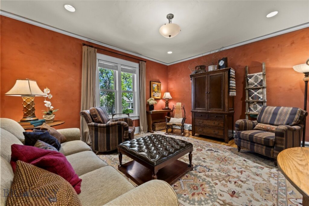 425 N B Street, Livingston MT 59047