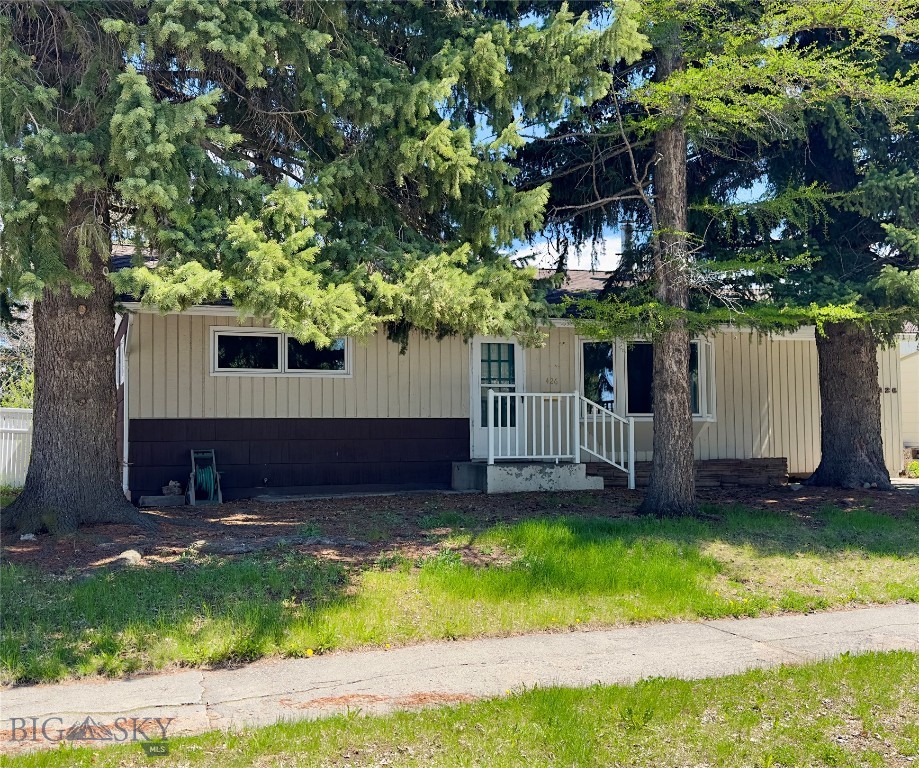 426 N 10th Avenue, Bozeman MT 59715