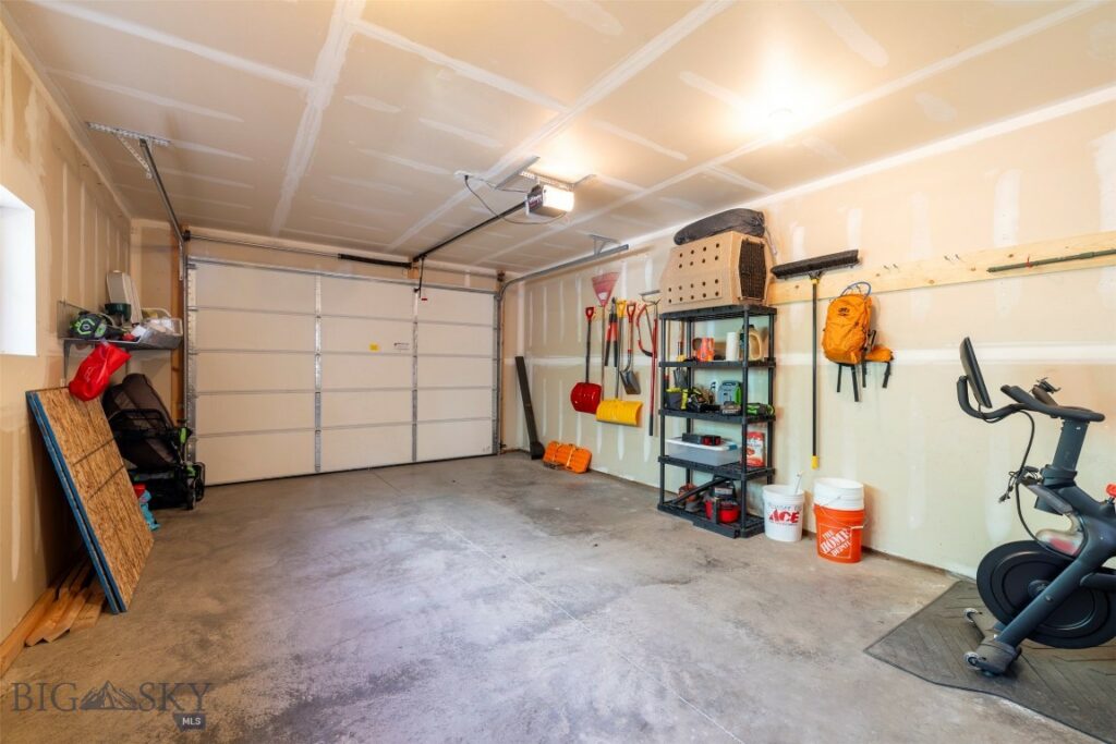 4271 Cover Street, Bozeman MT 59718