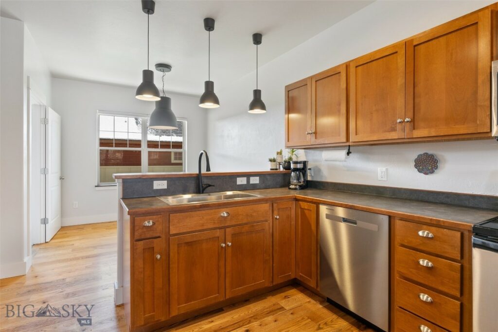 4276 Monroe Street, Bozeman MT 59718