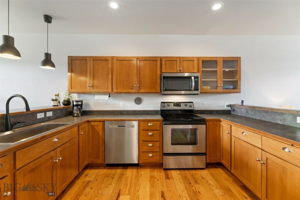 4276 Monroe Street, Bozeman MT 59718