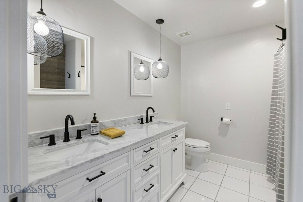 4276 Monroe Street, Bozeman MT 59718