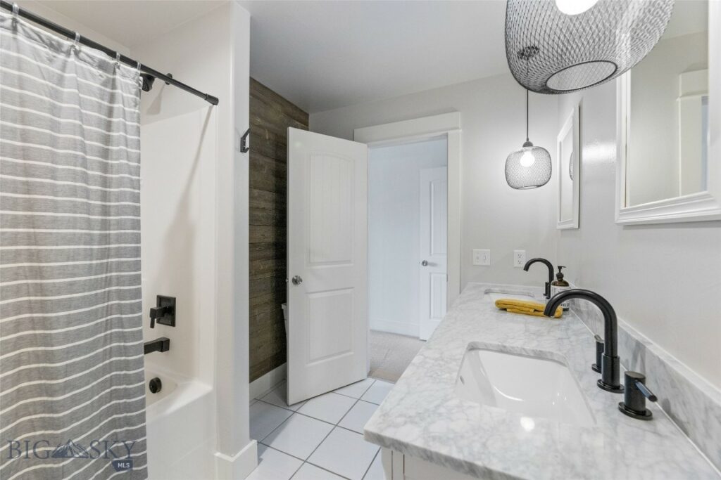 4276 Monroe Street, Bozeman MT 59718