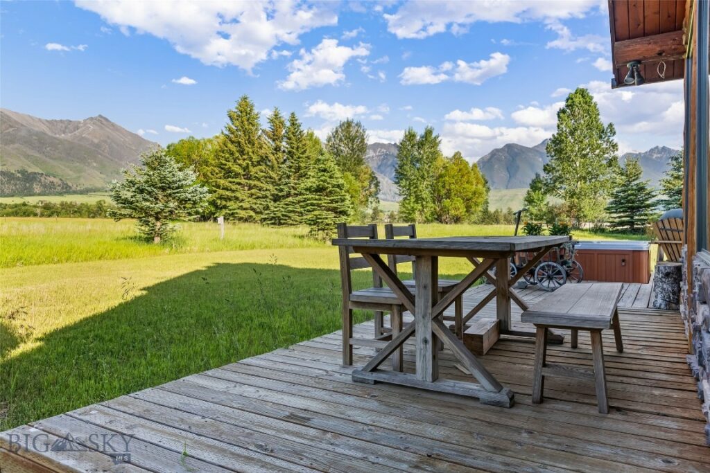 43 Cutthroat Lane, Livingston MT 59047