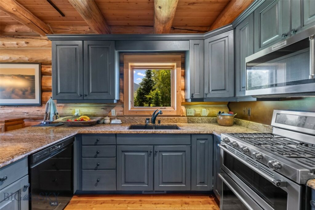 43 Cutthroat Lane, Livingston MT 59047