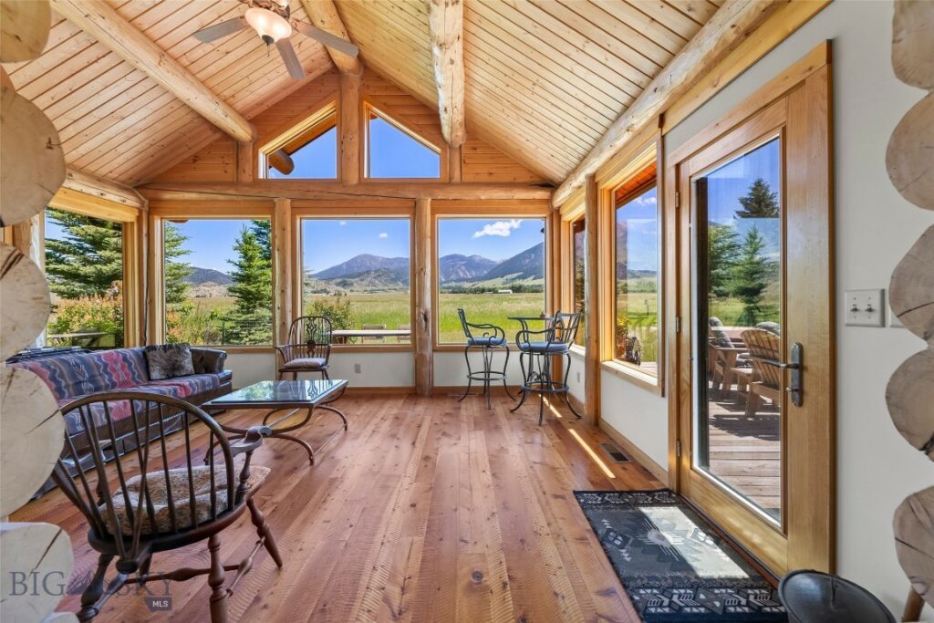 43 Cutthroat Lane, Livingston MT 59047