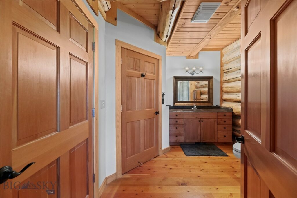 43 Cutthroat Lane, Livingston MT 59047