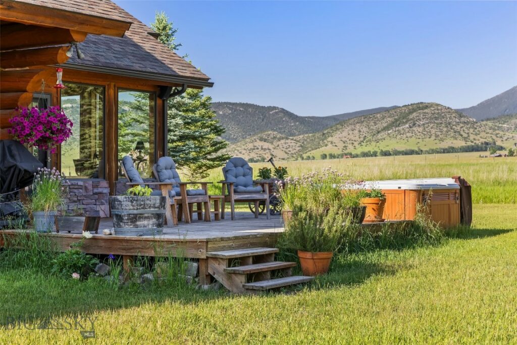 43 Cutthroat Lane, Livingston MT 59047