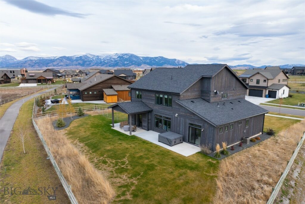 431 White Horse Loop, Bozeman MT 59718