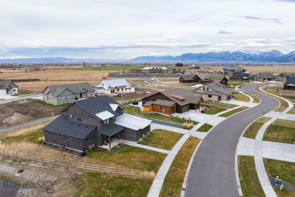 431 White Horse Loop, Bozeman MT 59718