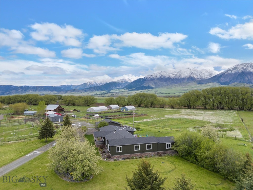 4314 US Highway 89 S, Livingston MT 59047