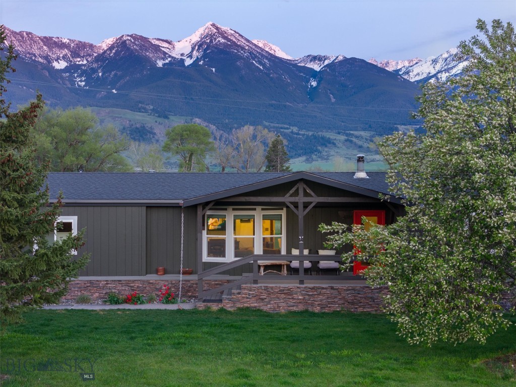 4314 US Highway 89 S, Livingston MT 59047