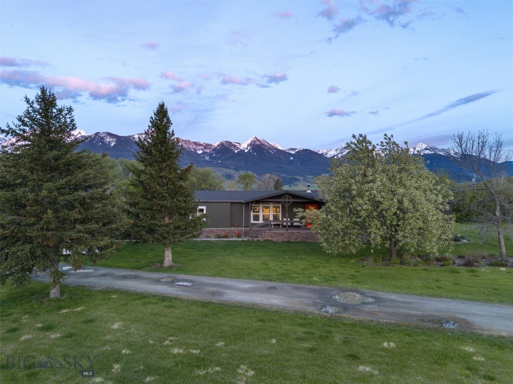 4314 US Highway 89 S, Livingston MT 59047