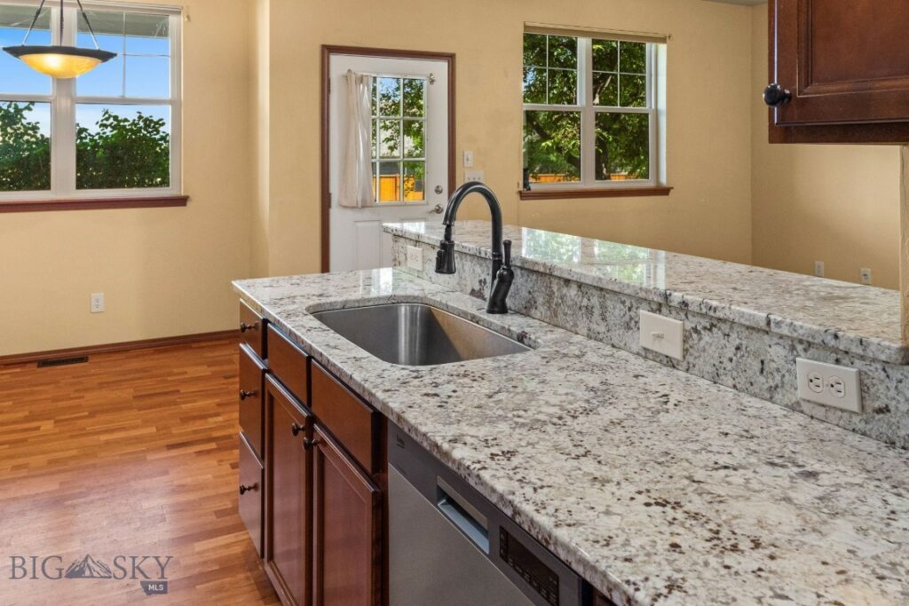 4320 Glenwood, Bozeman MT 59718