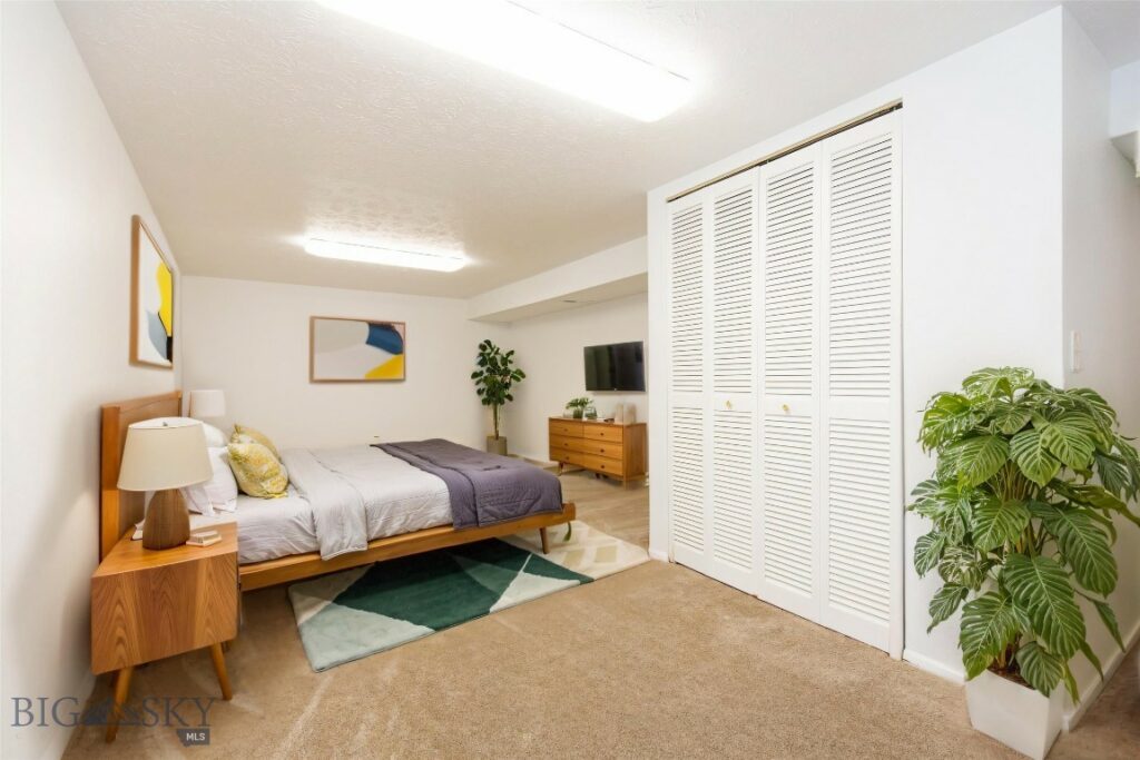 433 N 10th Avenue, Bozeman MT 59715