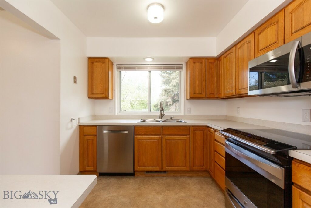 433 N 10th Avenue, Bozeman MT 59715