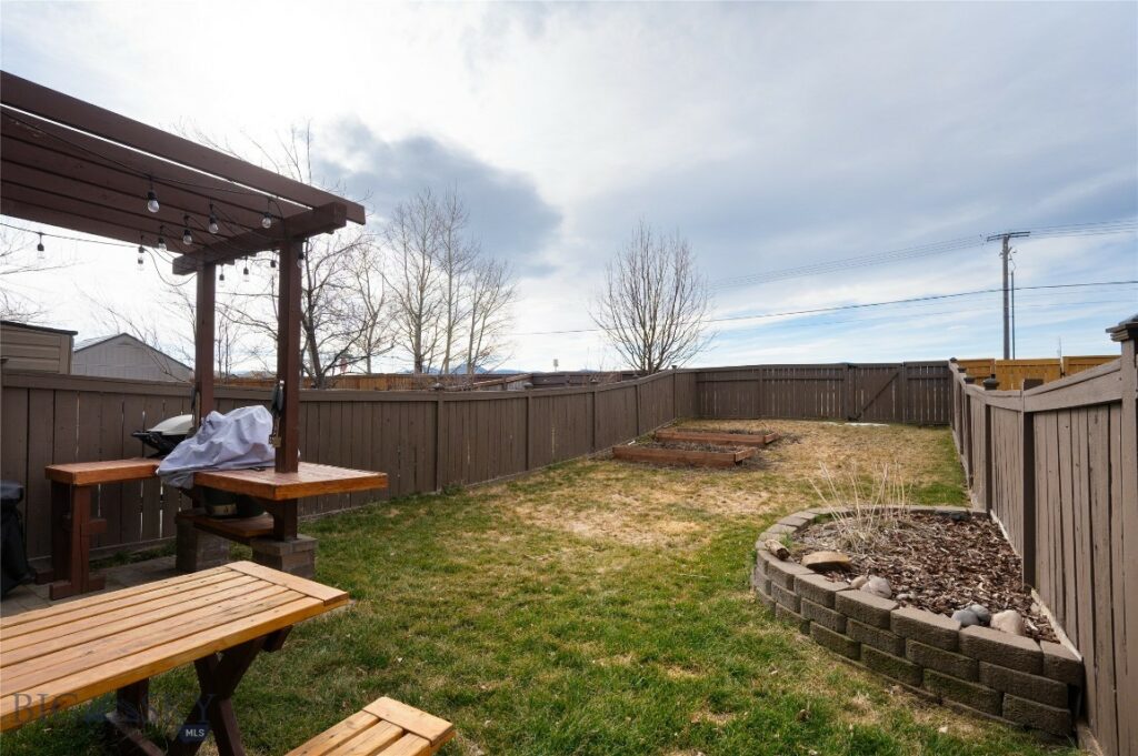 4364 Brookside Lane, Bozeman MT 59718