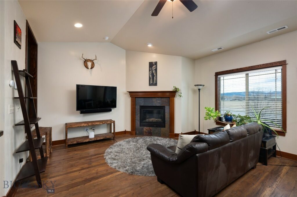 4364 Brookside Lane, Bozeman MT 59718