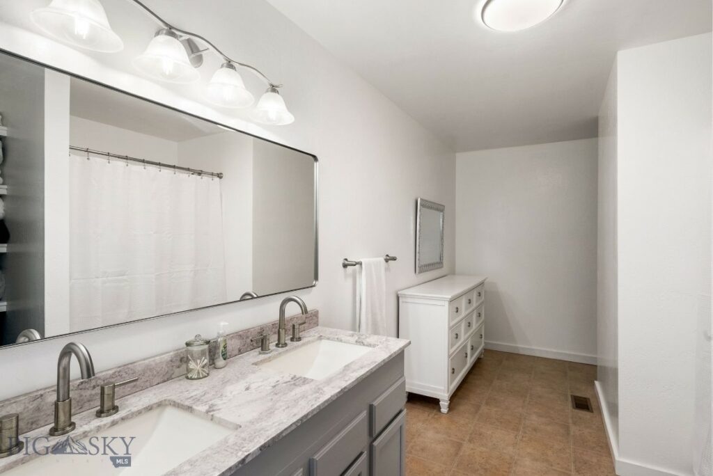 439 Stewart Loop, Bozeman MT 59718