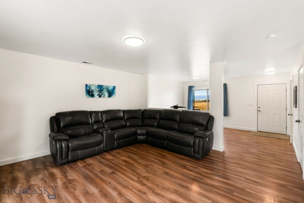 439 Stewart Loop, Bozeman MT 59718