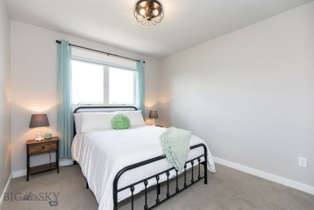 4394 Brookside Lane, Bozeman MT 59718