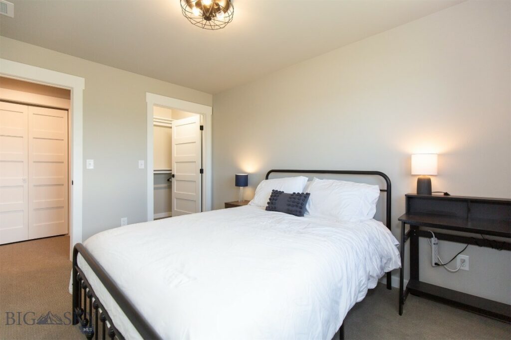 4394 Brookside Lane, Bozeman MT 59718