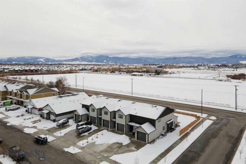 4396 Brookside Lane, Bozeman MT 59718