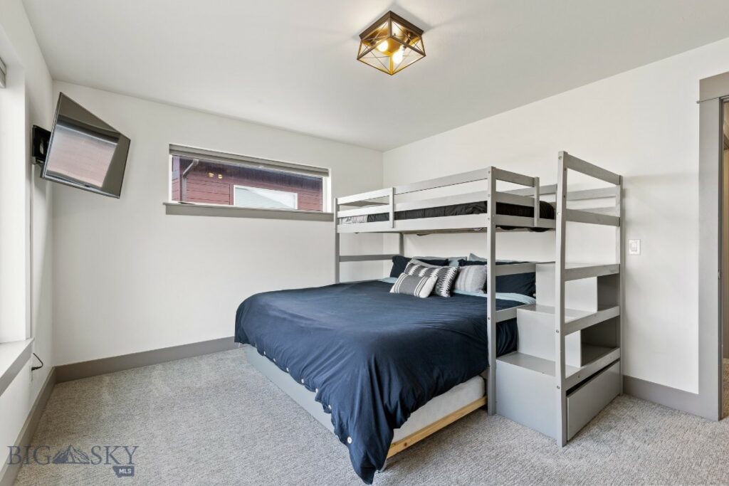 44 Flatcar Court, Bozeman MT 59718