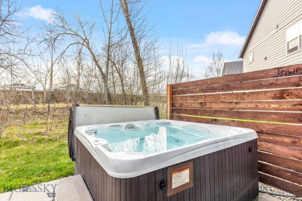 44 Flatcar Court, Bozeman MT 59718