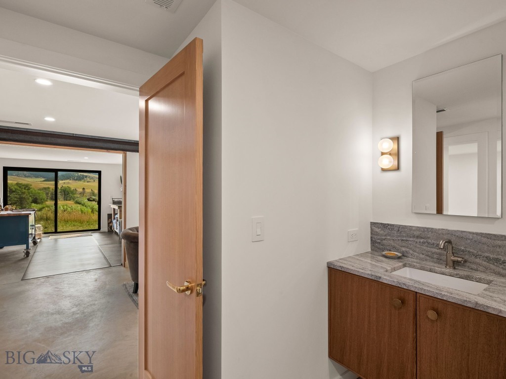44 Midway Bridger Road, Bozeman MT 59715