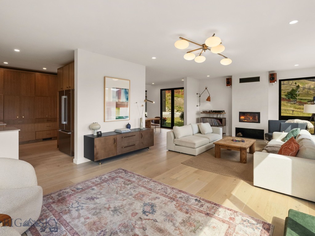 44 Midway Bridger Road, Bozeman MT 59715