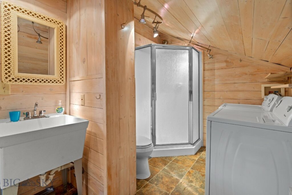 440 N Tracy Avenue, Bozeman MT 59715
