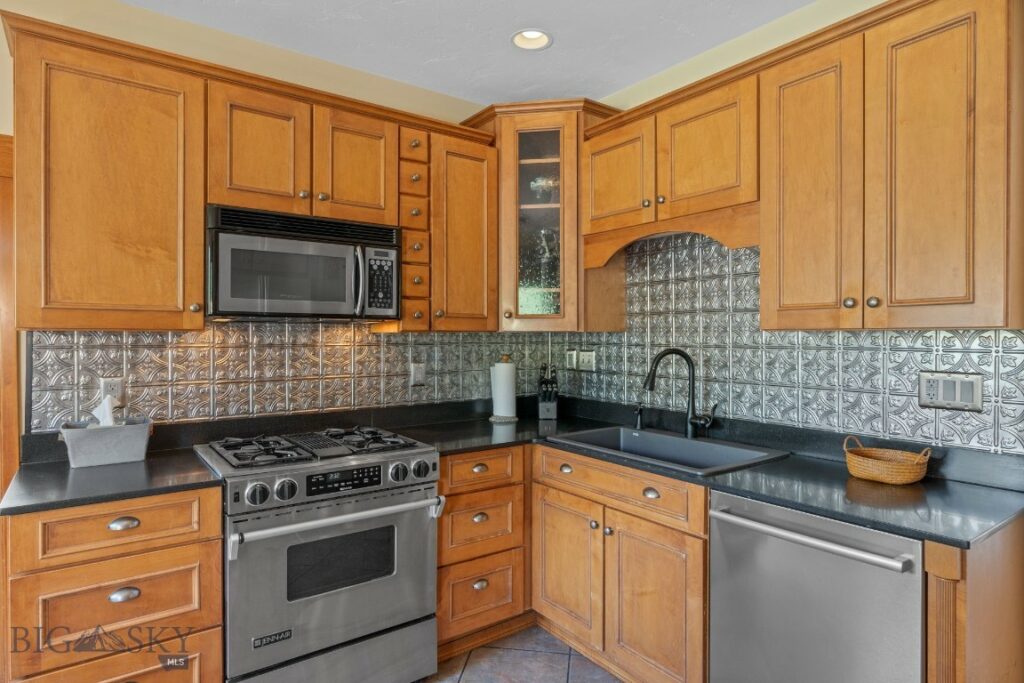 440 N Tracy Avenue, Bozeman MT 59715