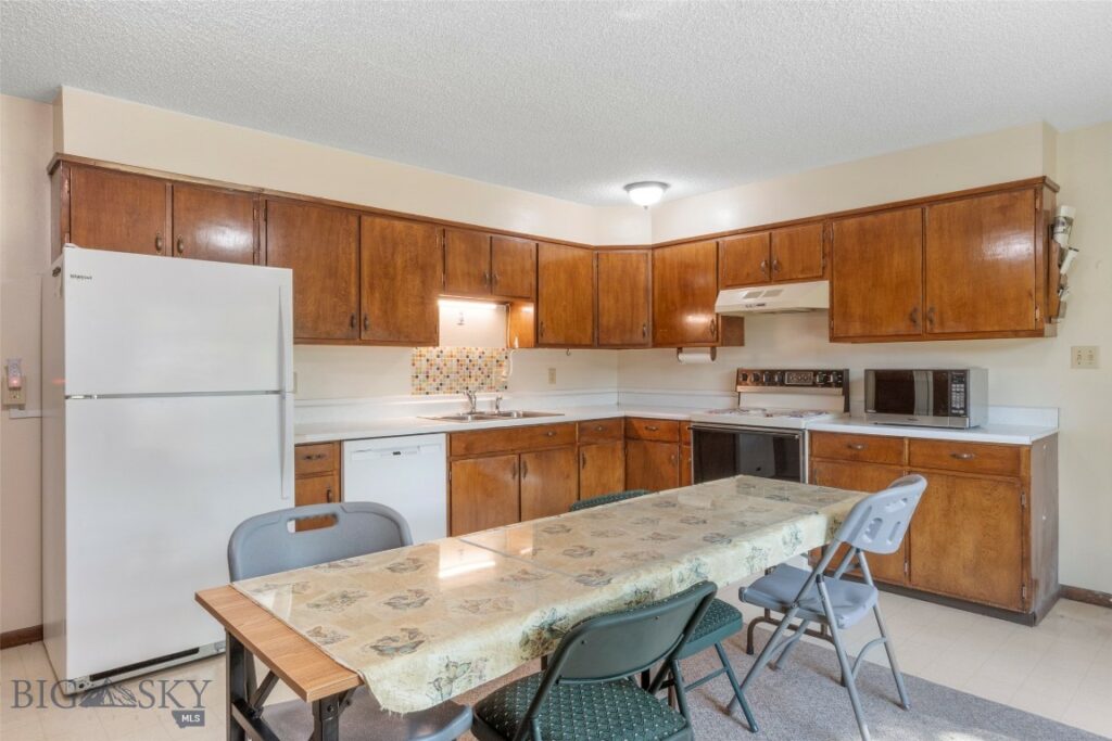 441 Valley Drive, Bozeman MT 59718