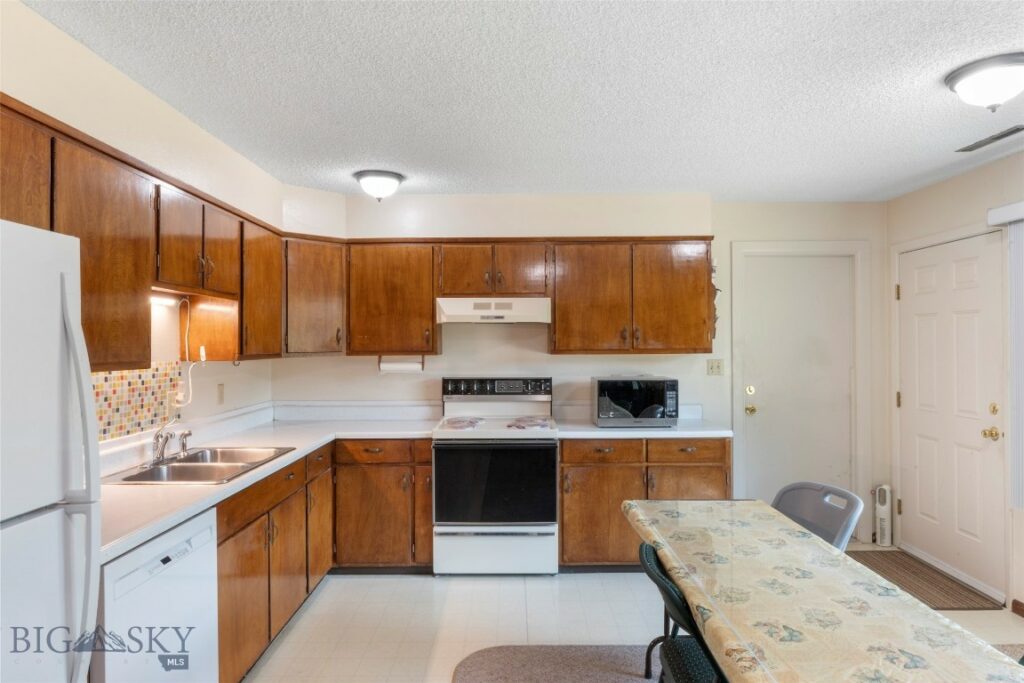 441 Valley Drive, Bozeman MT 59718