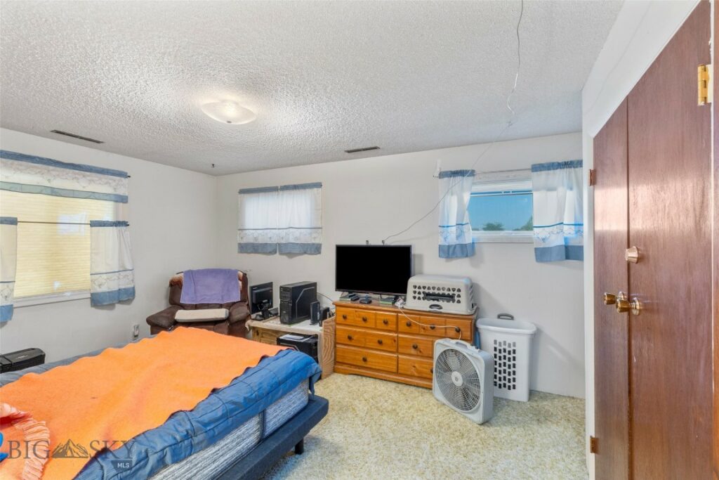 441 Valley Drive, Bozeman MT 59718