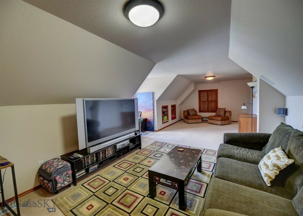 445 Comfort Lane, Bozeman MT 59718